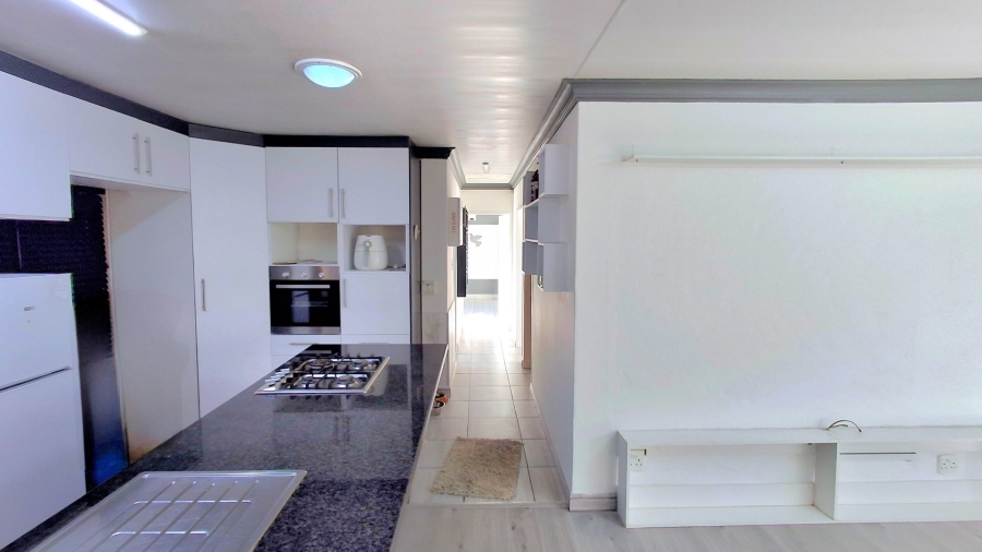 3 Bedroom Property for Sale in Vaalpark Free State